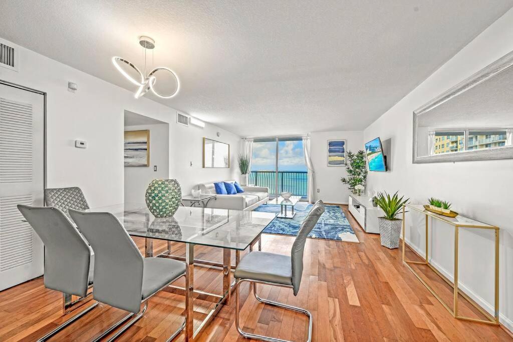 Incredible Ocean View 3 Bedrooms Unit Miami Eksteriør billede