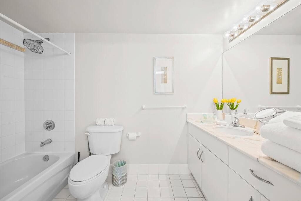 Incredible Ocean View 3 Bedrooms Unit Miami Eksteriør billede